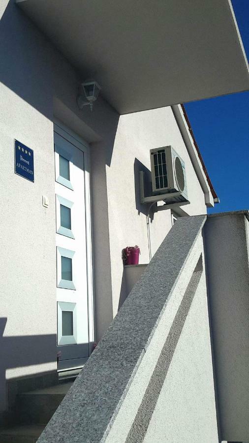 Chic Loft Appartment Krk Town Exterior foto